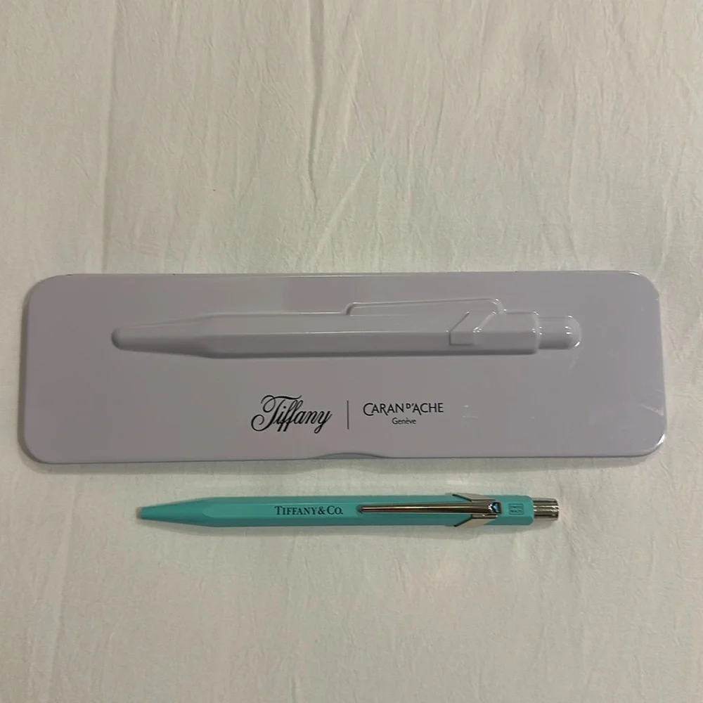 Tiffany & Co Pen Black Ink - Picture 3 of 7